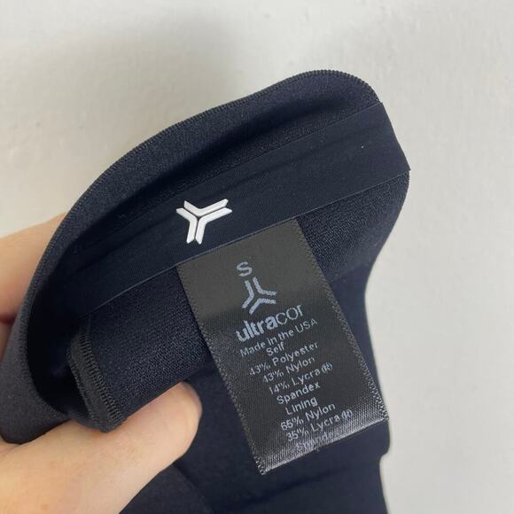 Ultracor Moody Dahlia Side Print Ultra High Legging Size SMALL - Picture 8 of 9